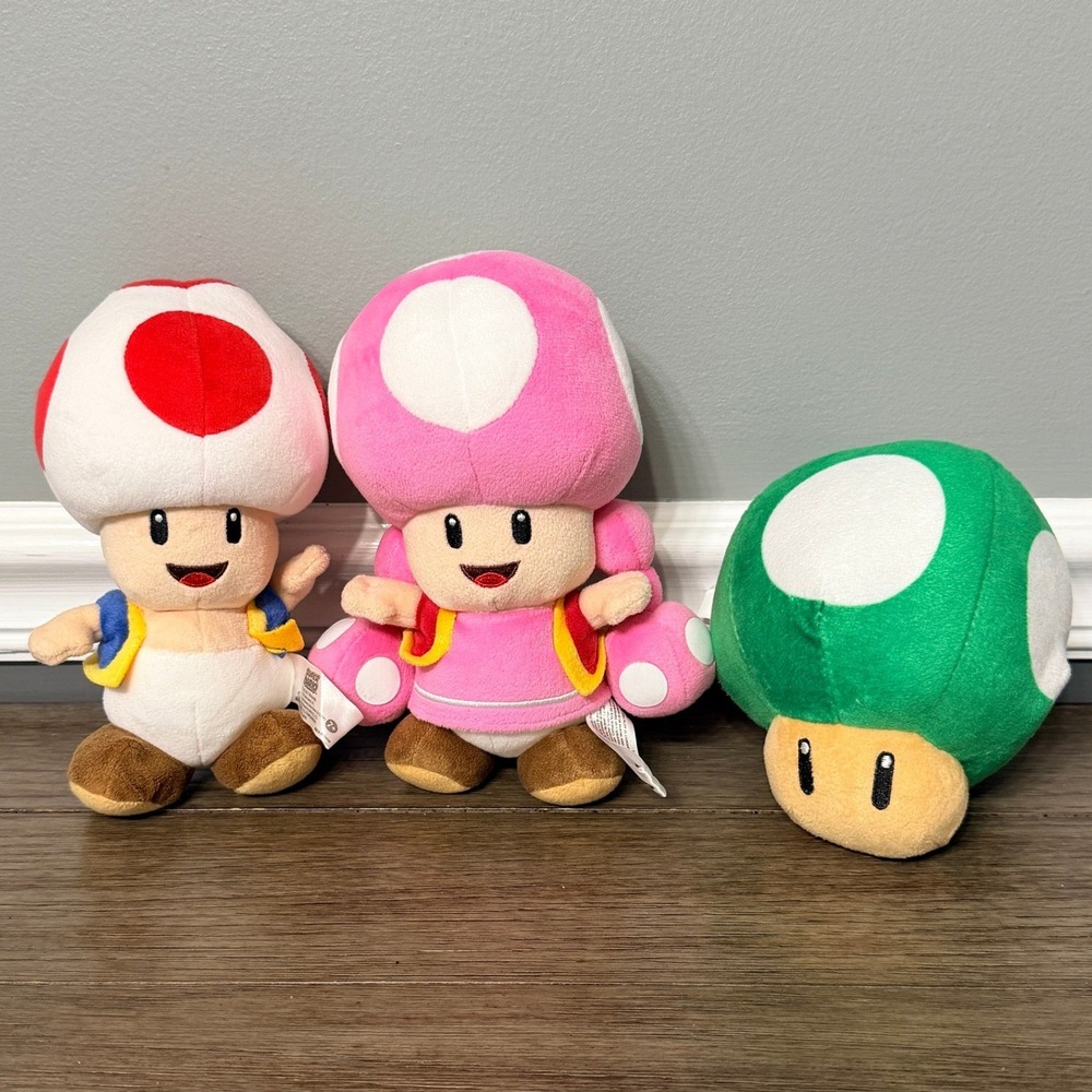 Super Mario Toad, Toadette, and Green 1-Up Mushroom Stuffed Plush Lot